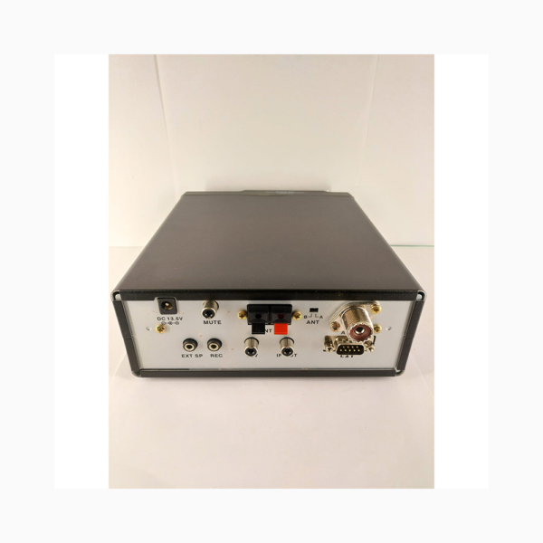 Yaesu VR-5000 Amateur Mobile Transceivers 2